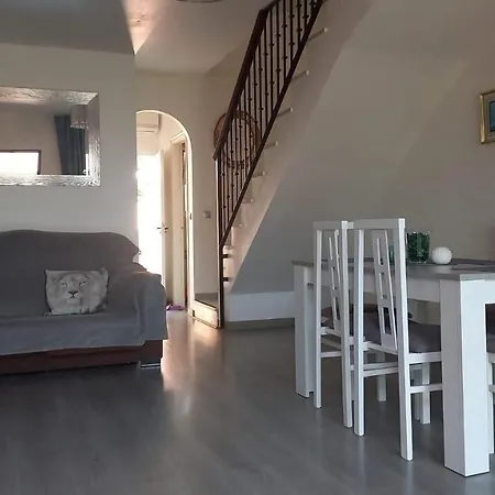 Casa Castillo 2 فوينخيرولا